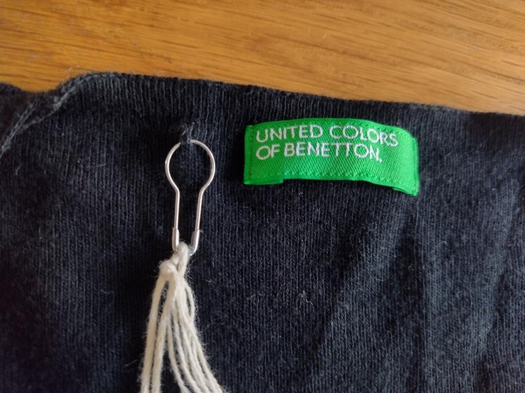 Truitje,zwart,United colors of Benetton,maat XL,eerder M, NI, Kleding | Dames, Ophalen of Verzenden, Zo goed als nieuw, Maat 46/48 (XL) of groter