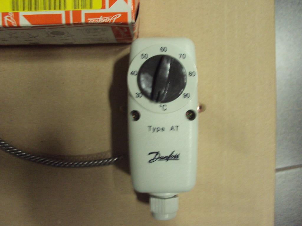 Aanlegthermostaat Danfoss  Thermostaat Type AT, Ophalen of Verzenden, Nieuw