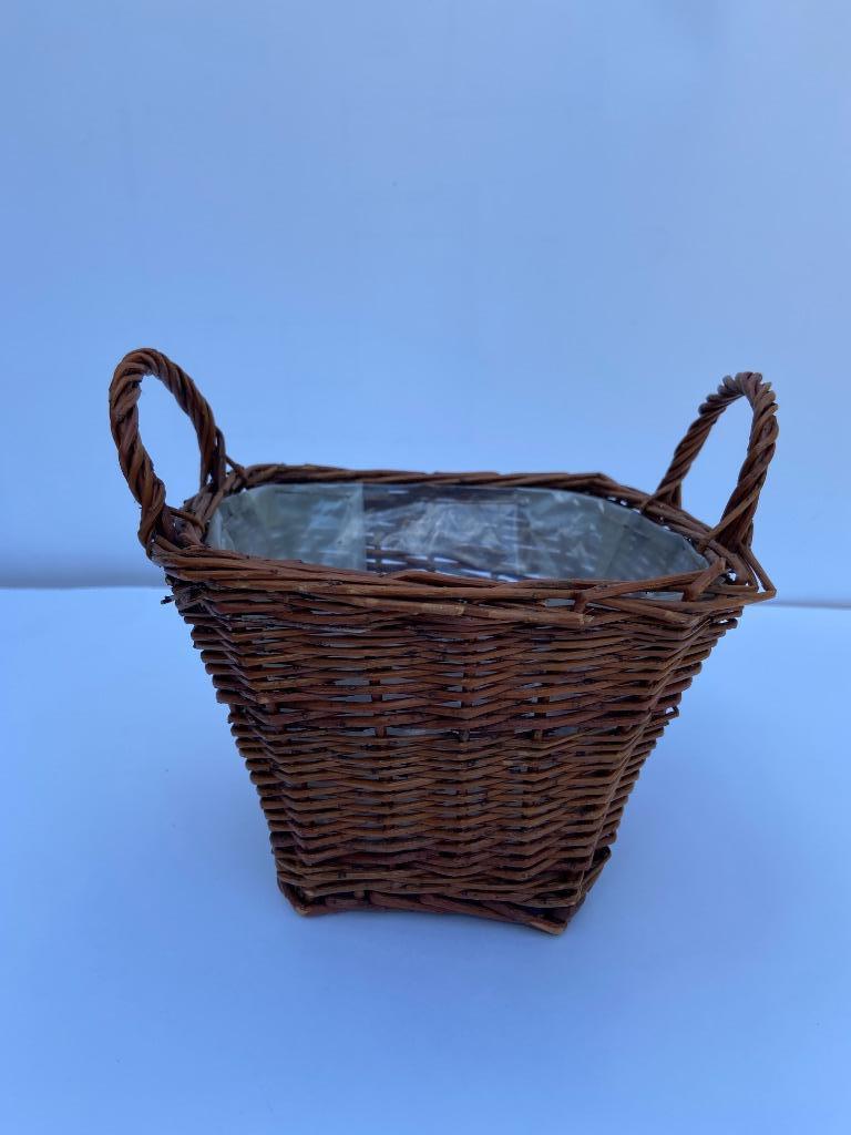 Rieten vierkantig mandje met handvaten: 17x17 cm, Huis en Inrichting, Woonaccessoires | Schalen en Manden, Mand, Vierkant, Ophalen of Verzenden