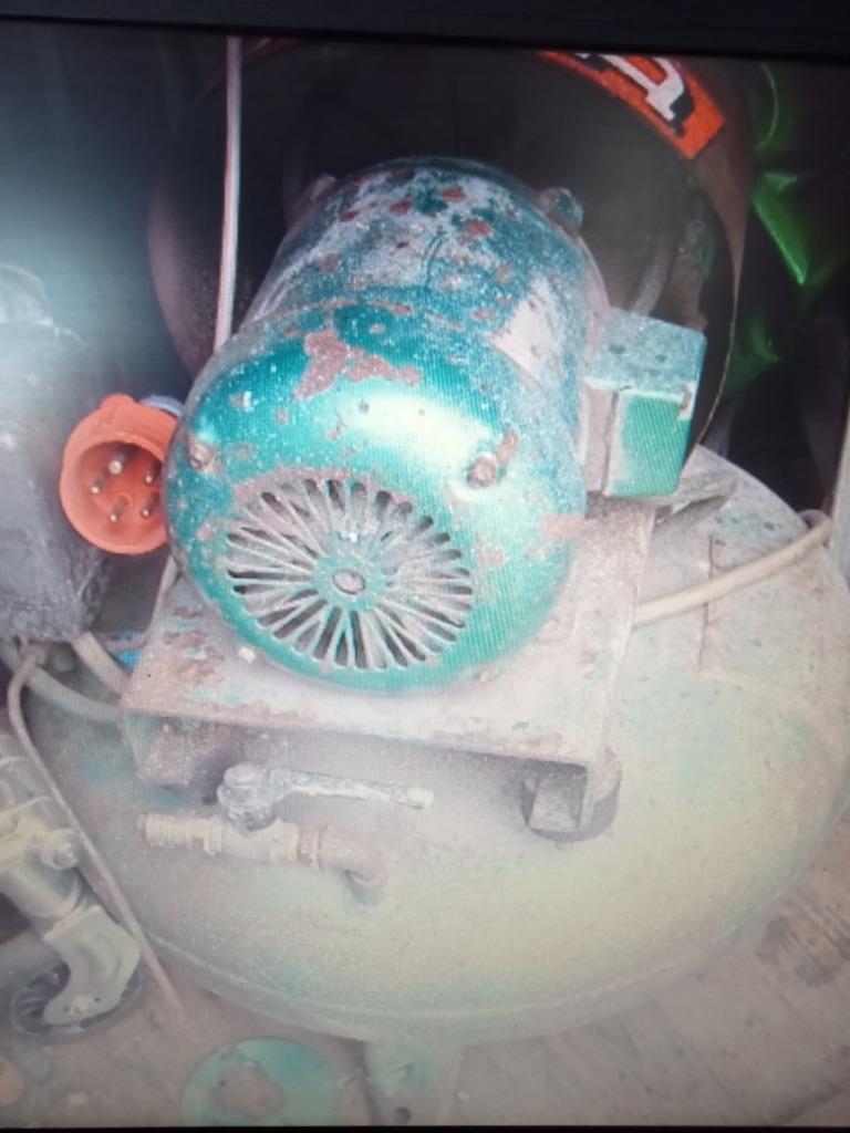 Compressor Duba, Enlèvement, Utilisé