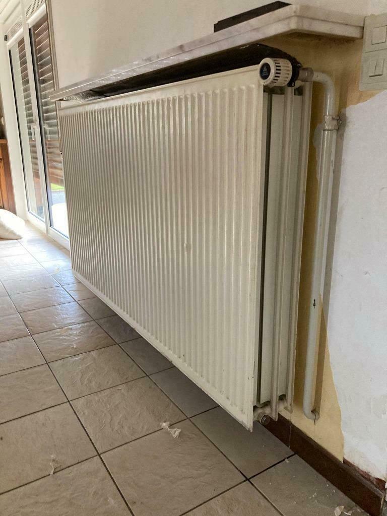 2 plaatstalen radiatoren (verschillende afmetingen), Ophalen, Gebruikt, Radiator