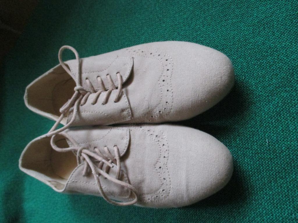 chaussures beiges plates Primark pointure 39, Enlèvement ou Envoi, Porté, Beige