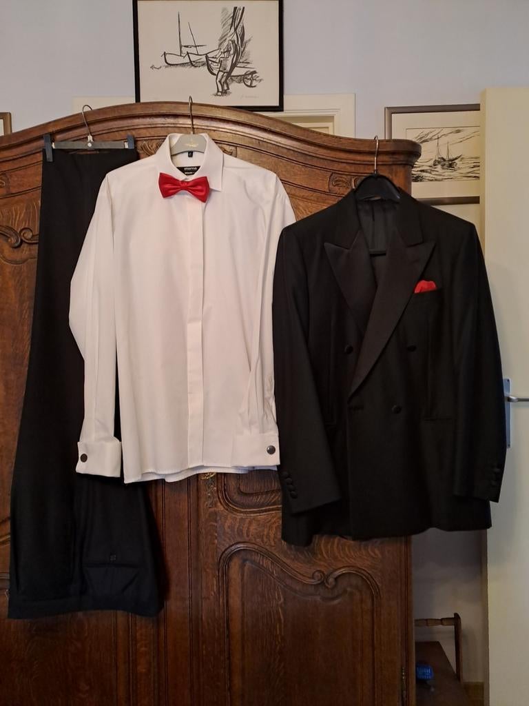 tenue de soirée, Enlèvement, Comme neuf