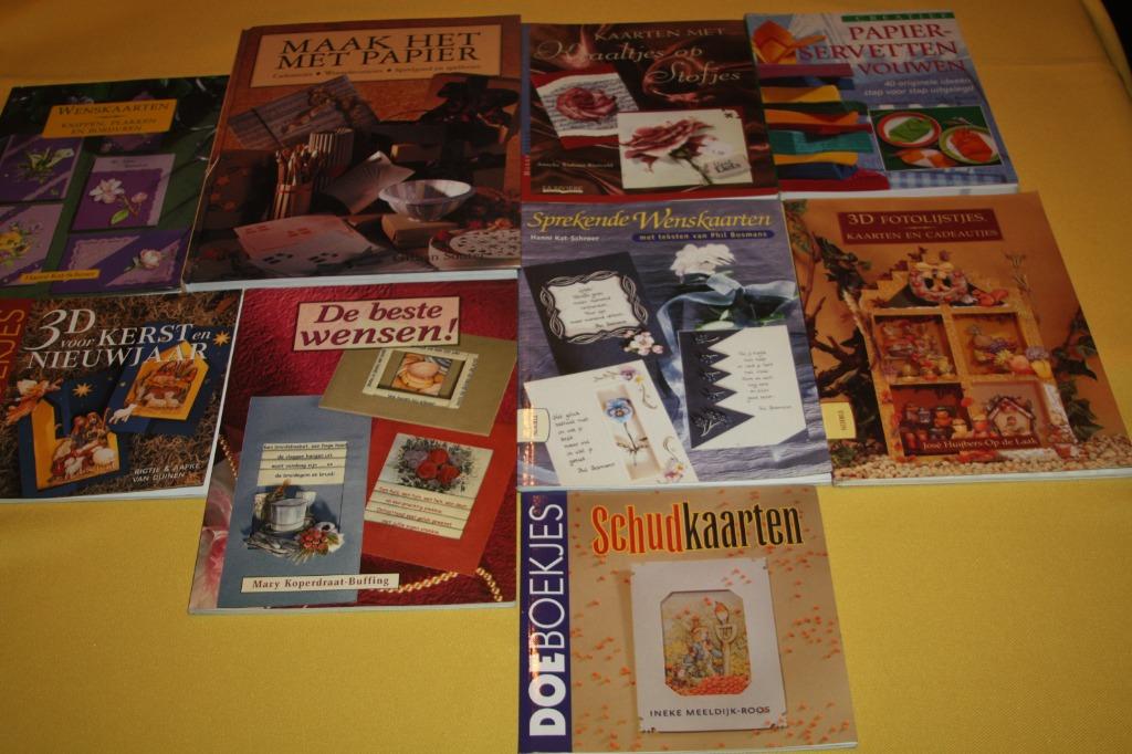 9 x Hobby boek, 3D kaarten , servet vouwen , Papier, lijstje, Livres, Loisirs & Temps libre, Enlèvement ou Envoi, Comme neuf, Scrapbooking et Bricolage
