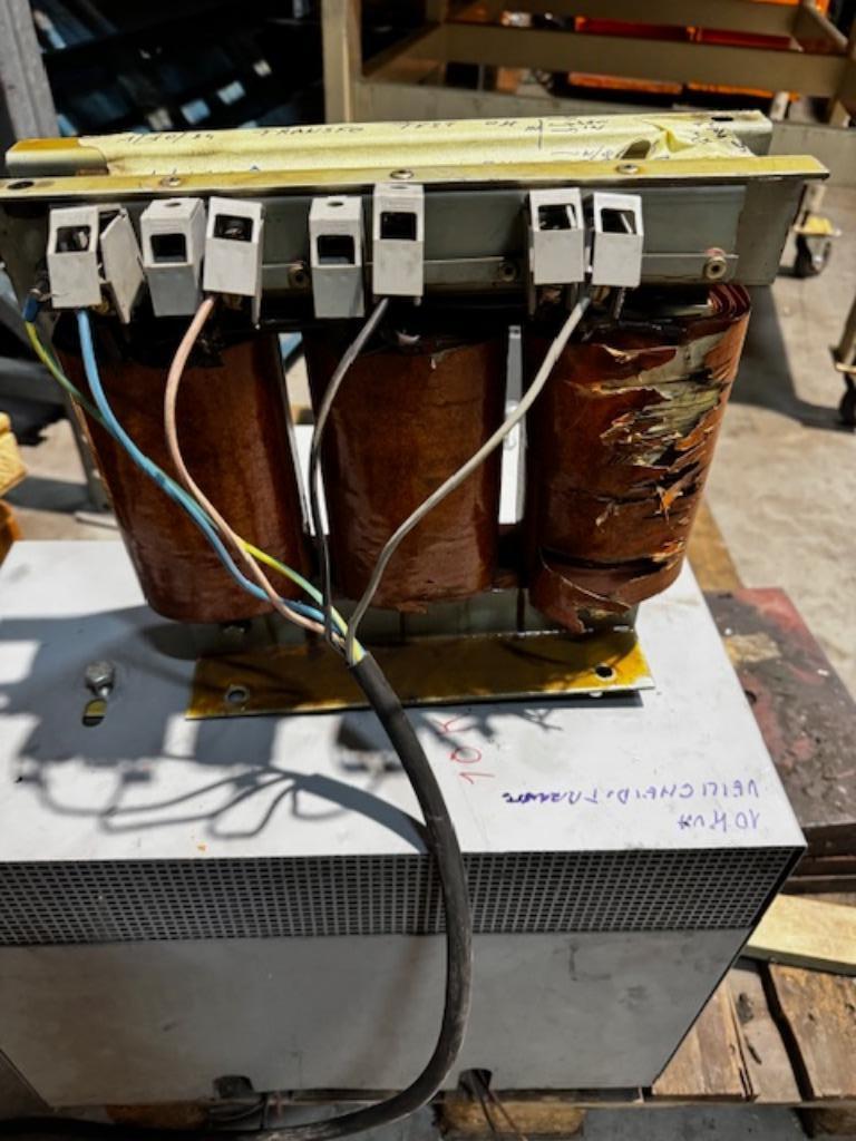 (48) TRANSFO 11 Kva, Doe-het-zelf en Bouw, Ophalen, Zo goed als nieuw