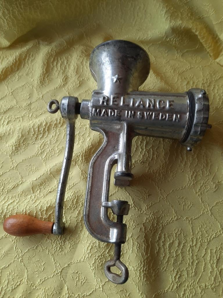 Hachoir viande Husqvarna 10 Reliance made in Sweden, Antiek en Kunst, Ophalen