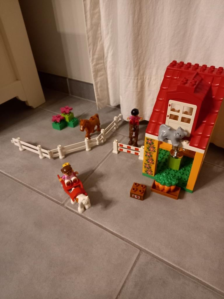Lego Duplo manege, paarden, karretje, weide, katje, Enlèvement ou Envoi, Duplo