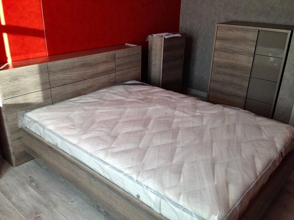 Chambre complète avec plusieurs meubles, Enlèvement, Utilisé, Deux personnes, Moderne