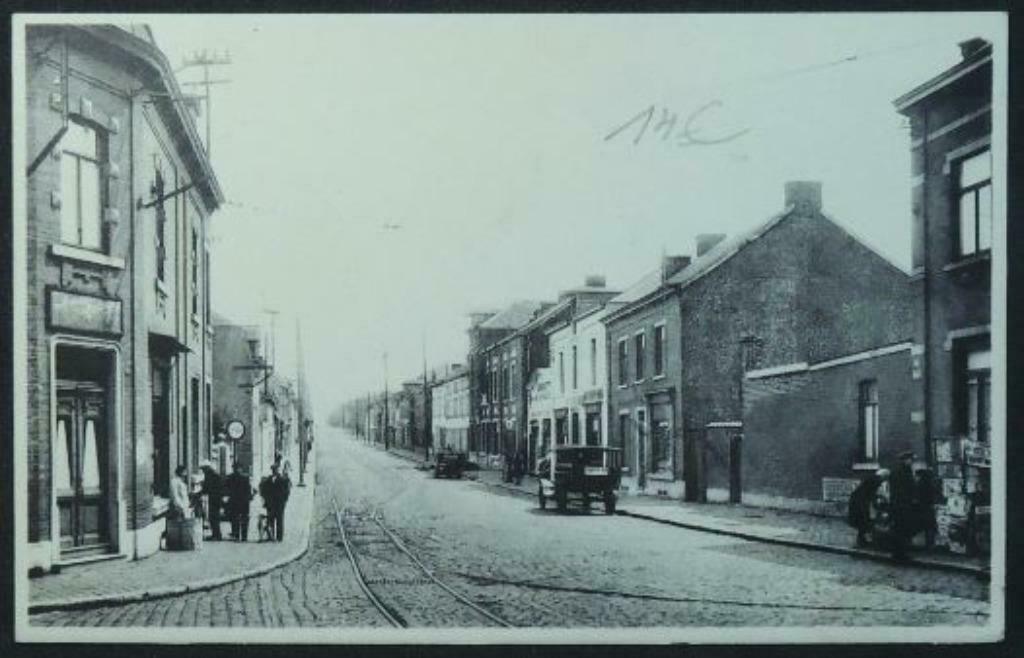 Carte Postale Trazegnies  - Rue de Gosselies (Courcelles), Ophalen of Verzenden, Ongelopen, Henegouwen