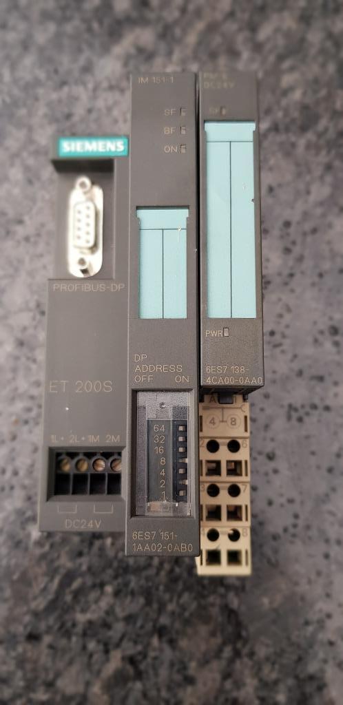 Siemens 6ES7151-1AA02-0AB0  SIMATIC DP, INTERFACE MODULE, Enlèvement ou Envoi, Utilisé
