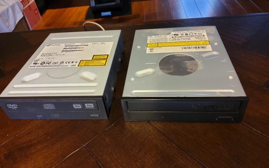 Graveurs CD DVD internes (2 pièces) (NEC et Hitachi), Enlèvement ou Envoi, Utilisé, Interne, Dvd