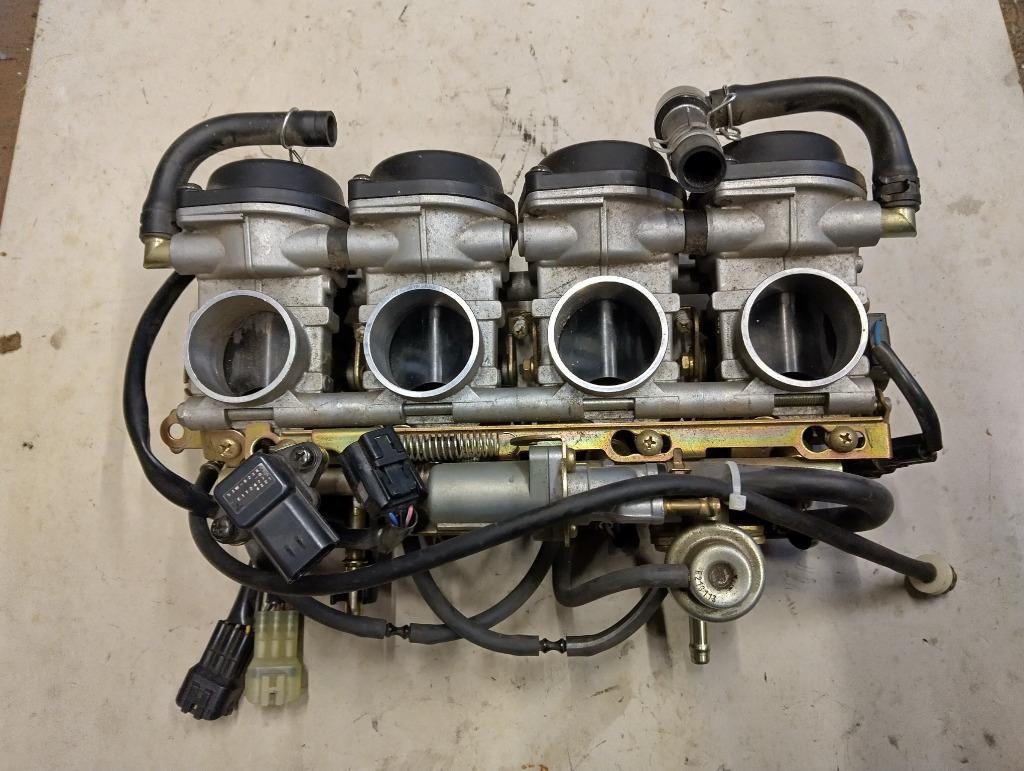 yamaha r6 model '03-'05 carburator, Motoren, Ophalen of Verzenden, Gebruikt