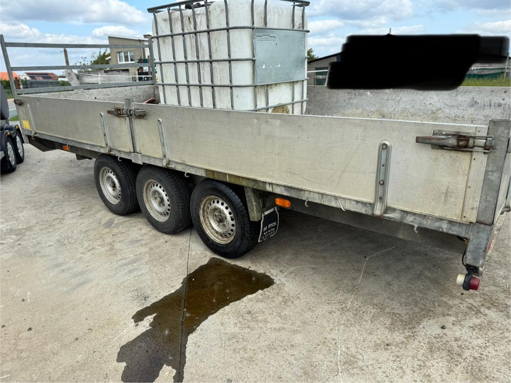 Drie asser aanhangwagen, Enlèvement, Comme neuf