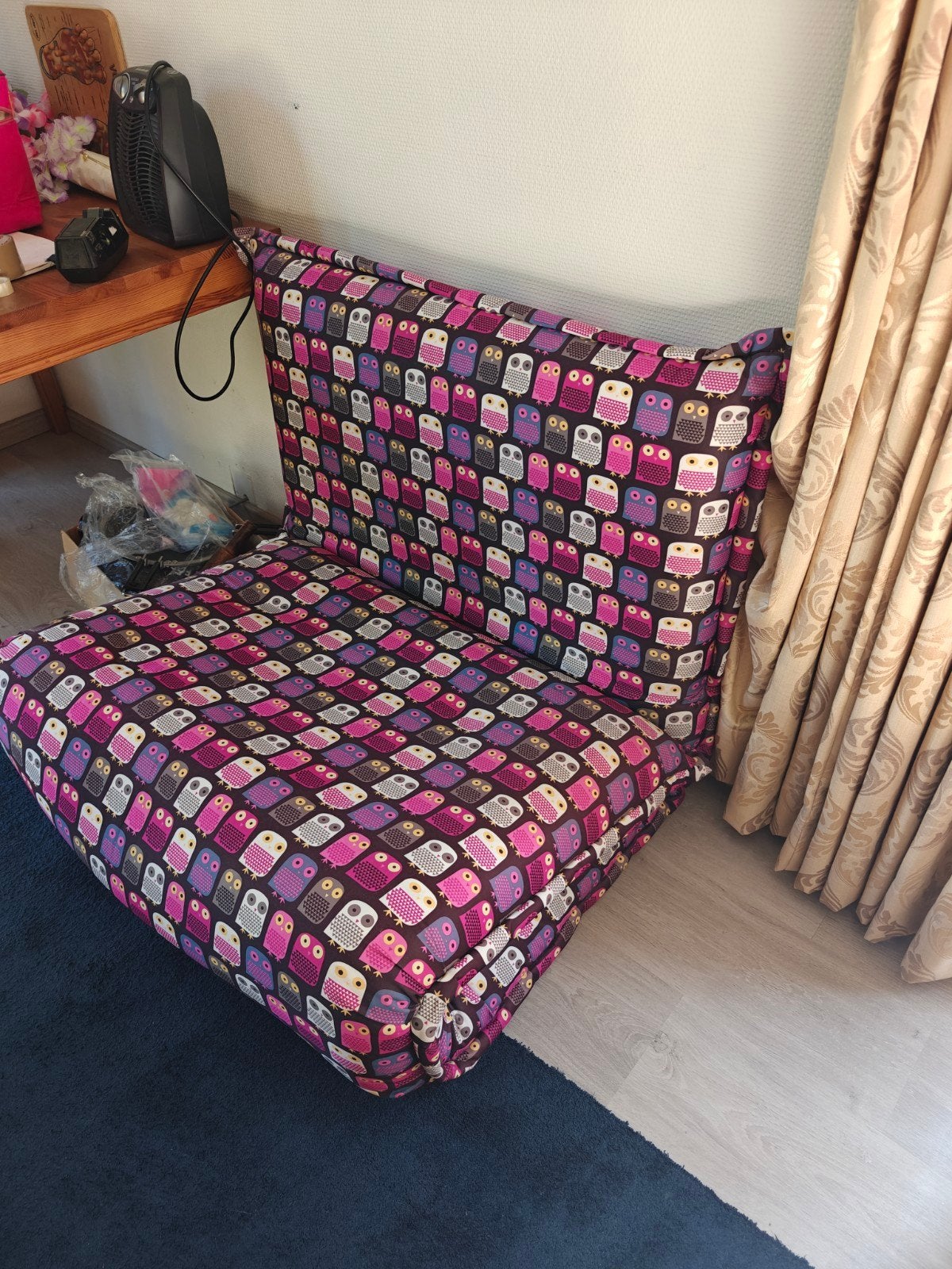 Foldable chair and flat bed, Enlèvement