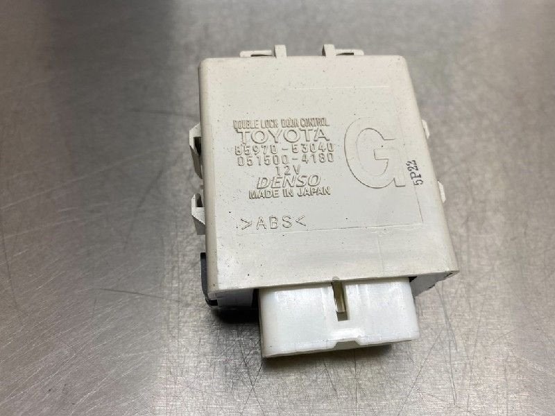 ORDINATEUR DIVERS C Lexus IS C (E2) (|8597053040|), Utilisé, Lexus