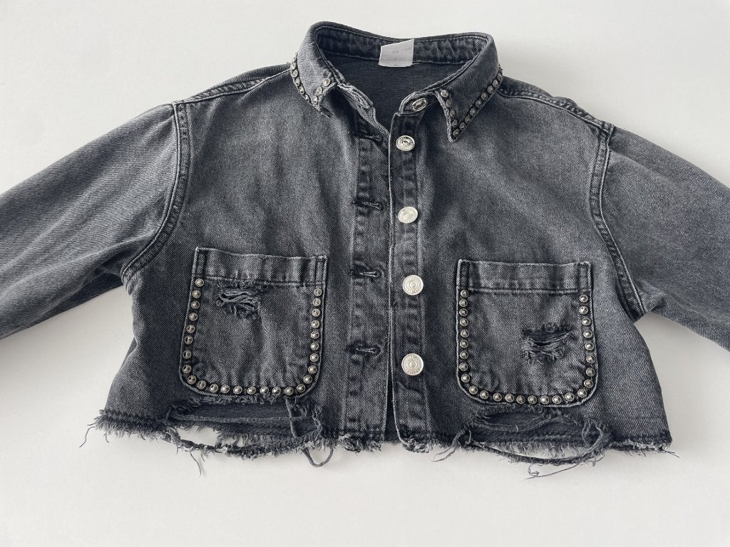 Surchemise en jean noire à clous et déchirures 128, Enfants & Bébés, Vêtements enfant | Taille 128, Enlèvement ou Envoi, Chemise ou Chemisier