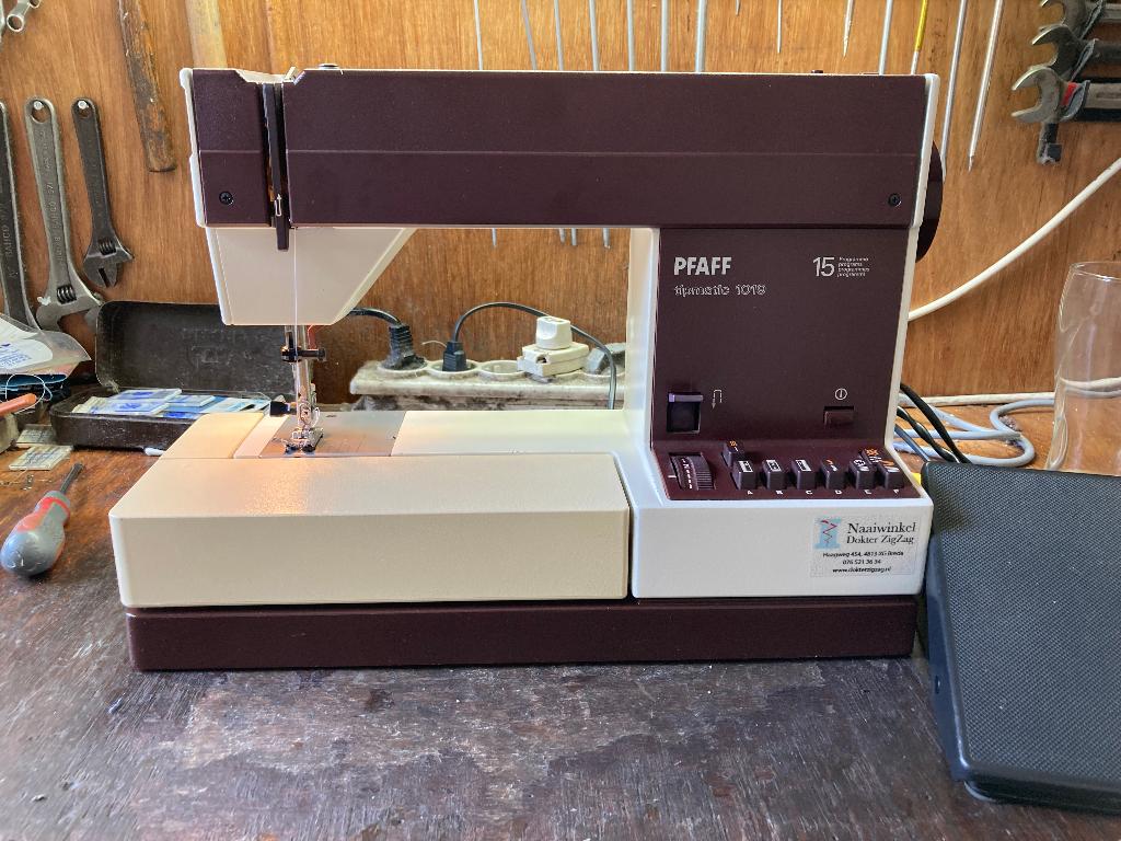 Pfaff tipmatic 1019 - mechanische naaimachine, Ophalen of Verzenden, Gebruikt, Naaimachine, Pfaff