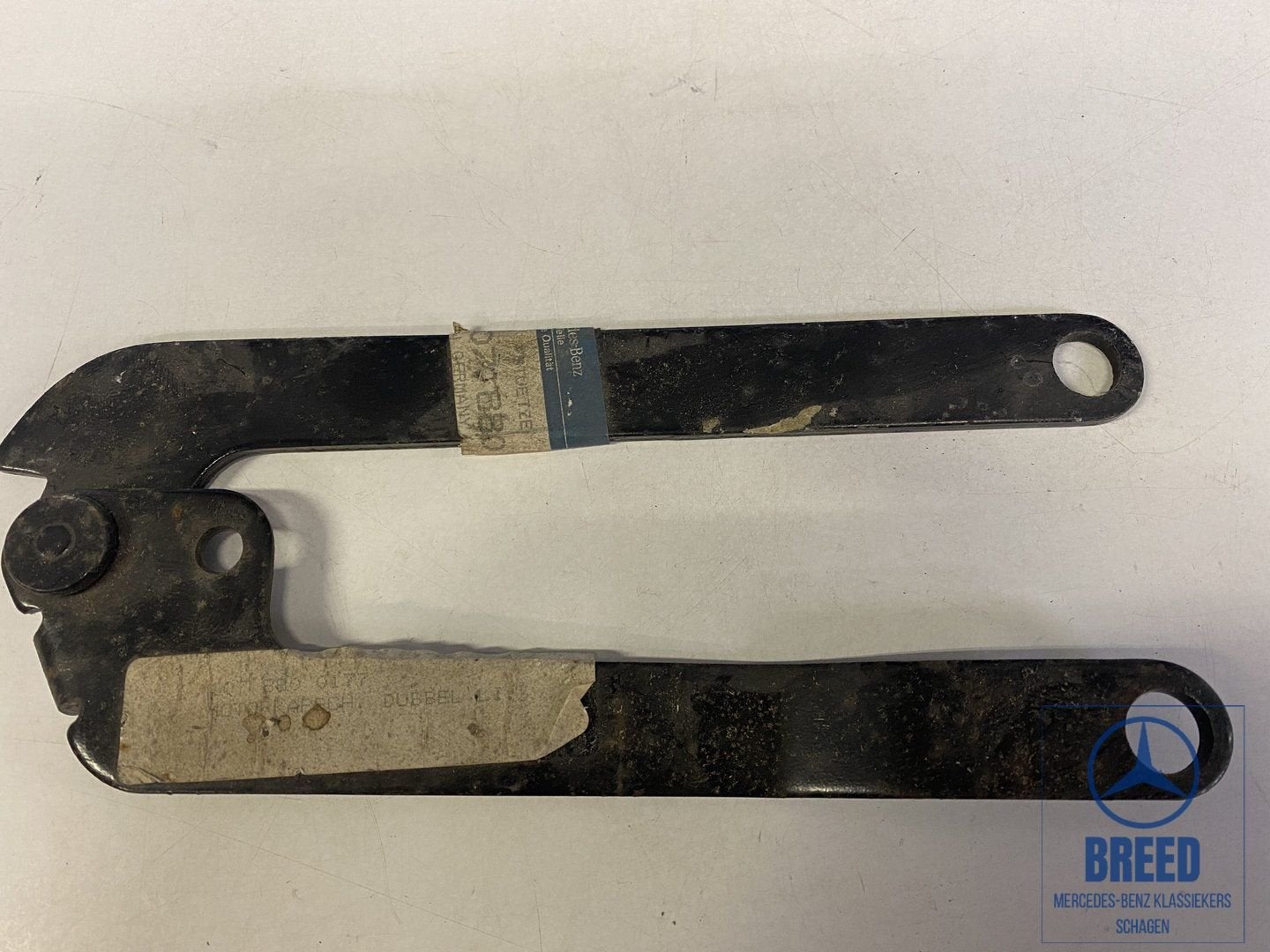 NOS motorkapscharnier links voor Mercedes-Benz R107 C107, Auto-onderdelen, Carrosserie, -, Nieuw, Ophalen of Verzenden, -
