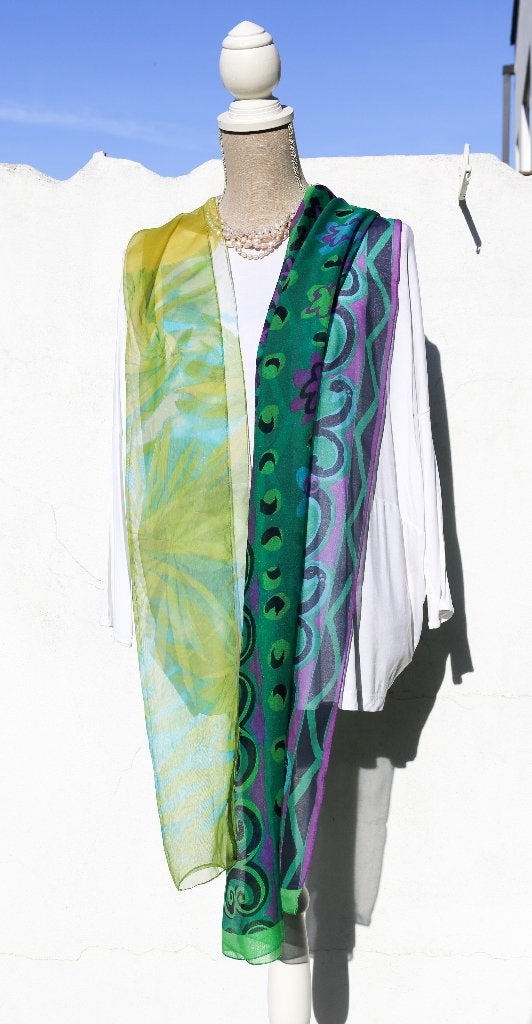 Lot de 2 jolis foulards, Vêtements | Femmes, Bonnets, Écharpes & Gants, Enlèvement ou Envoi, Comme neuf