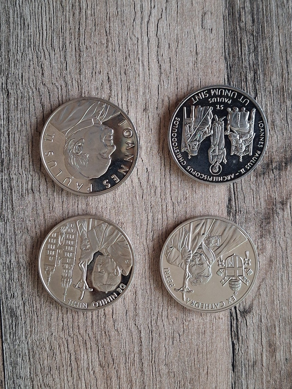 4 pièces de l'Ordre souverain et militaire de Malte, Envoi