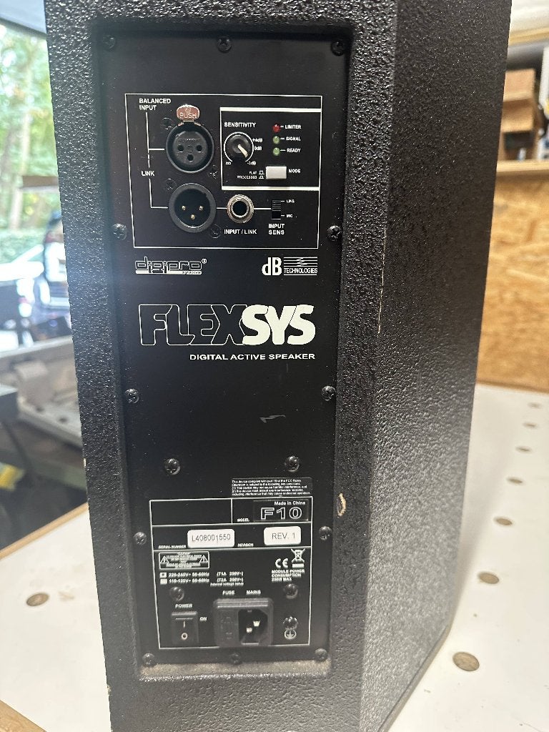 Kit de sonorisation dB Technologies, Musique & Instruments, Enlèvement, Utilisé