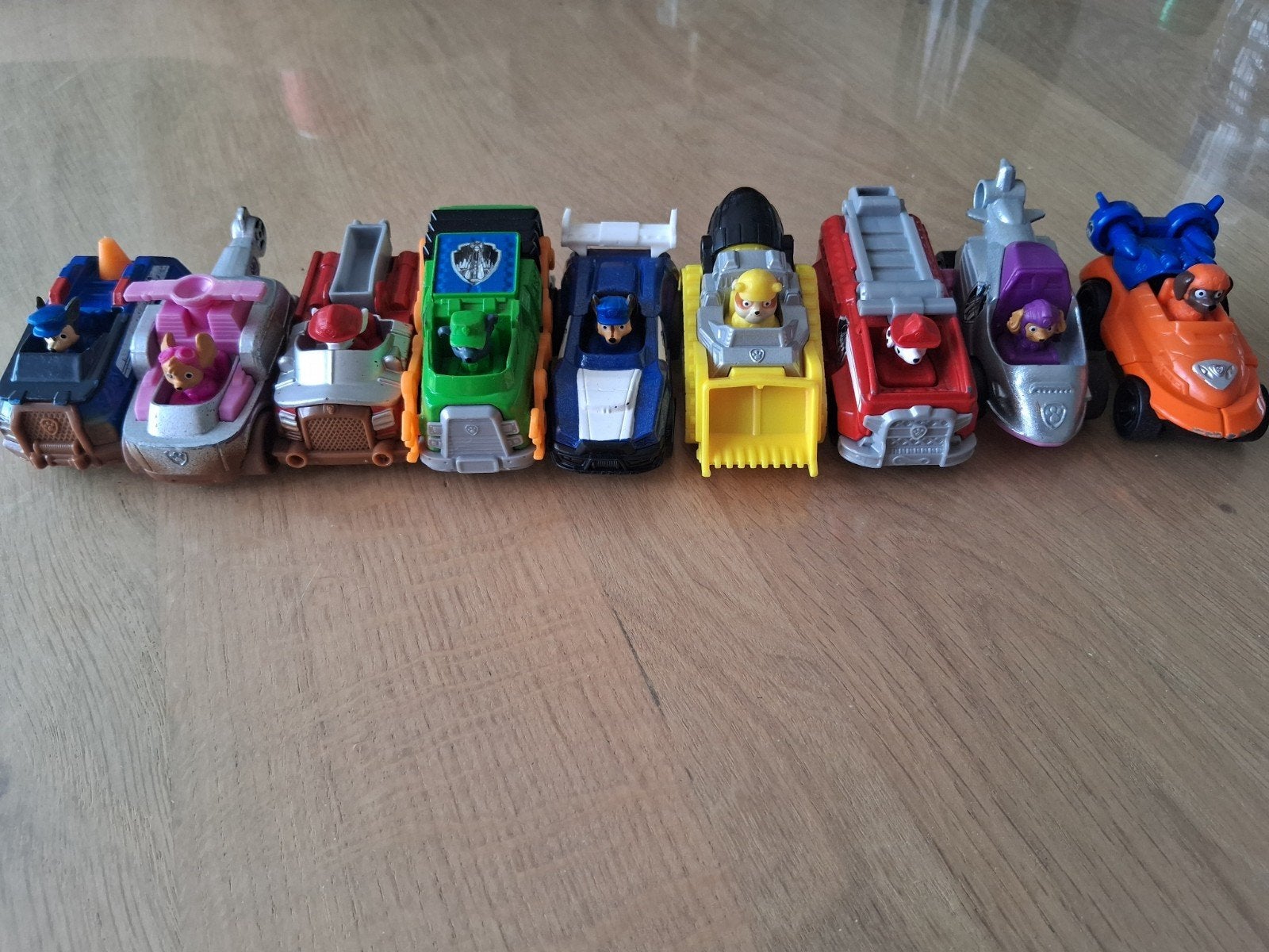 Paw Patrol autootjes., Ophalen