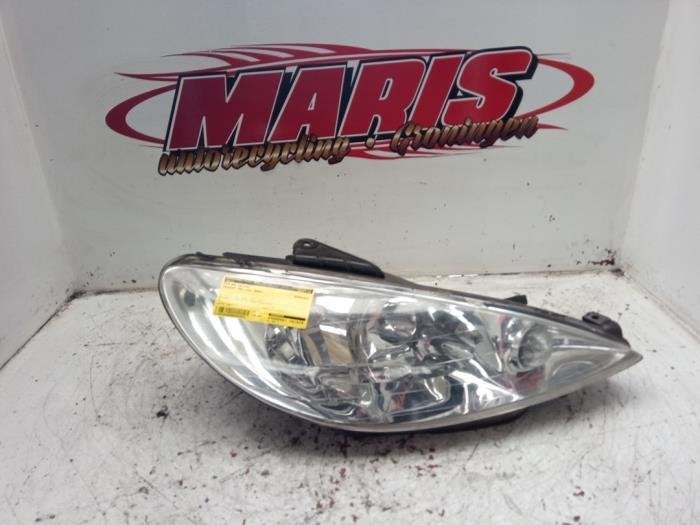 Phare droit d'un Peugeot 206, -, -, 3 mois de garantie, Utilisé