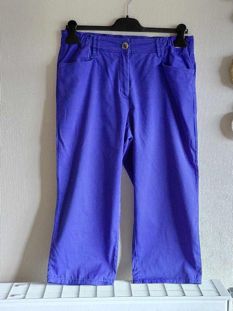 Kobalt blauwe 3/4 damesbroek, maat 42, Hauber, Maat 42/44 (L), Ophalen of Verzenden, Driekwart, Gedragen