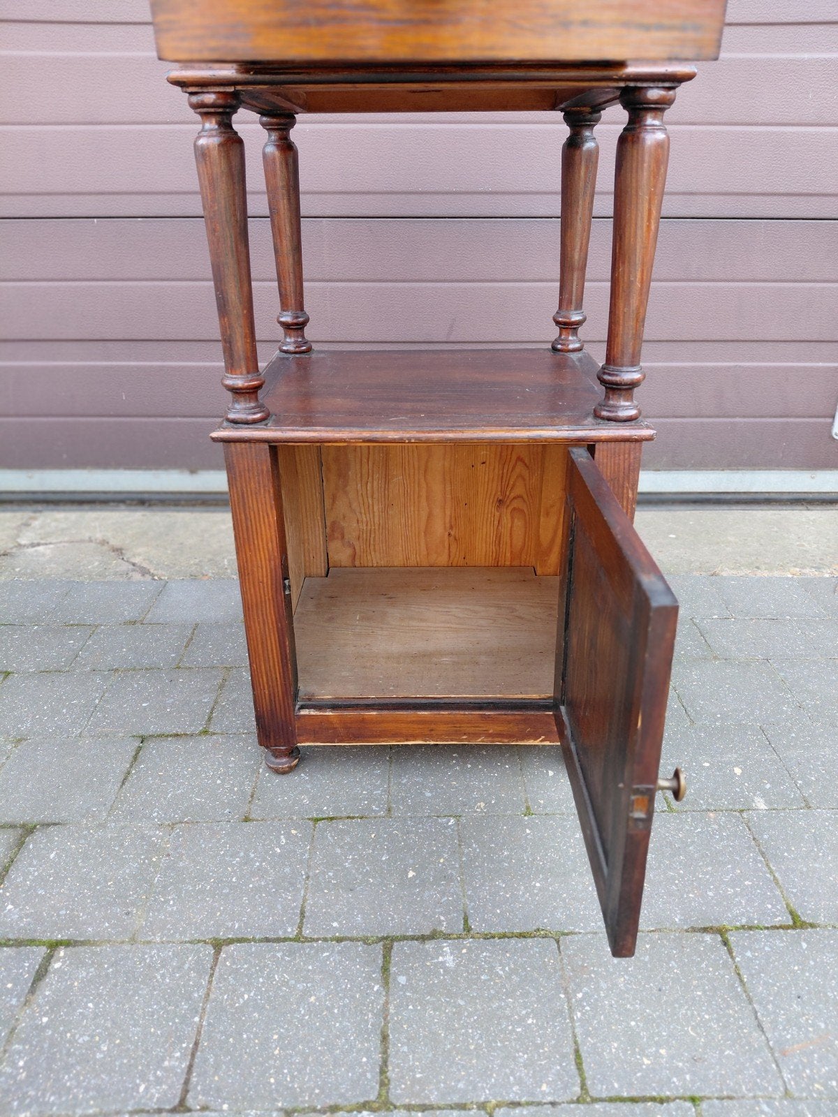 Nostalgisch nachtkastje, Huis en Inrichting, Ophalen