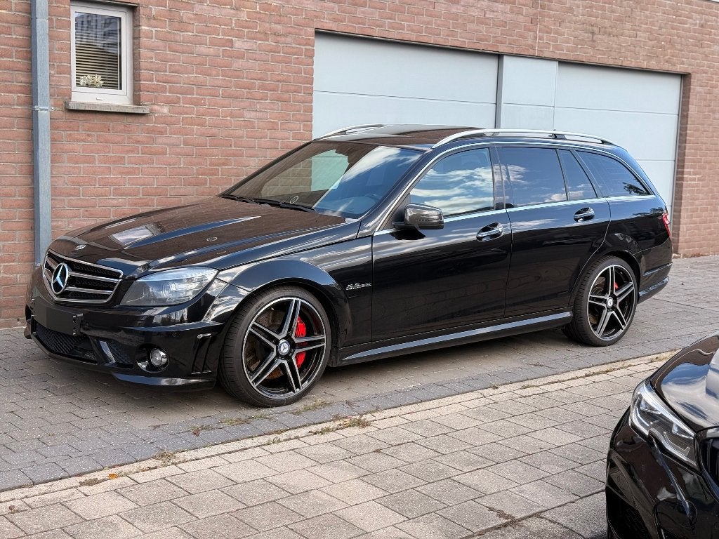 Mercedes-Benz C63 AMG Performance Pack P30 Lichtevracht, Auto's, Automaat, Achterwielaandrijving, Zwart, Leder