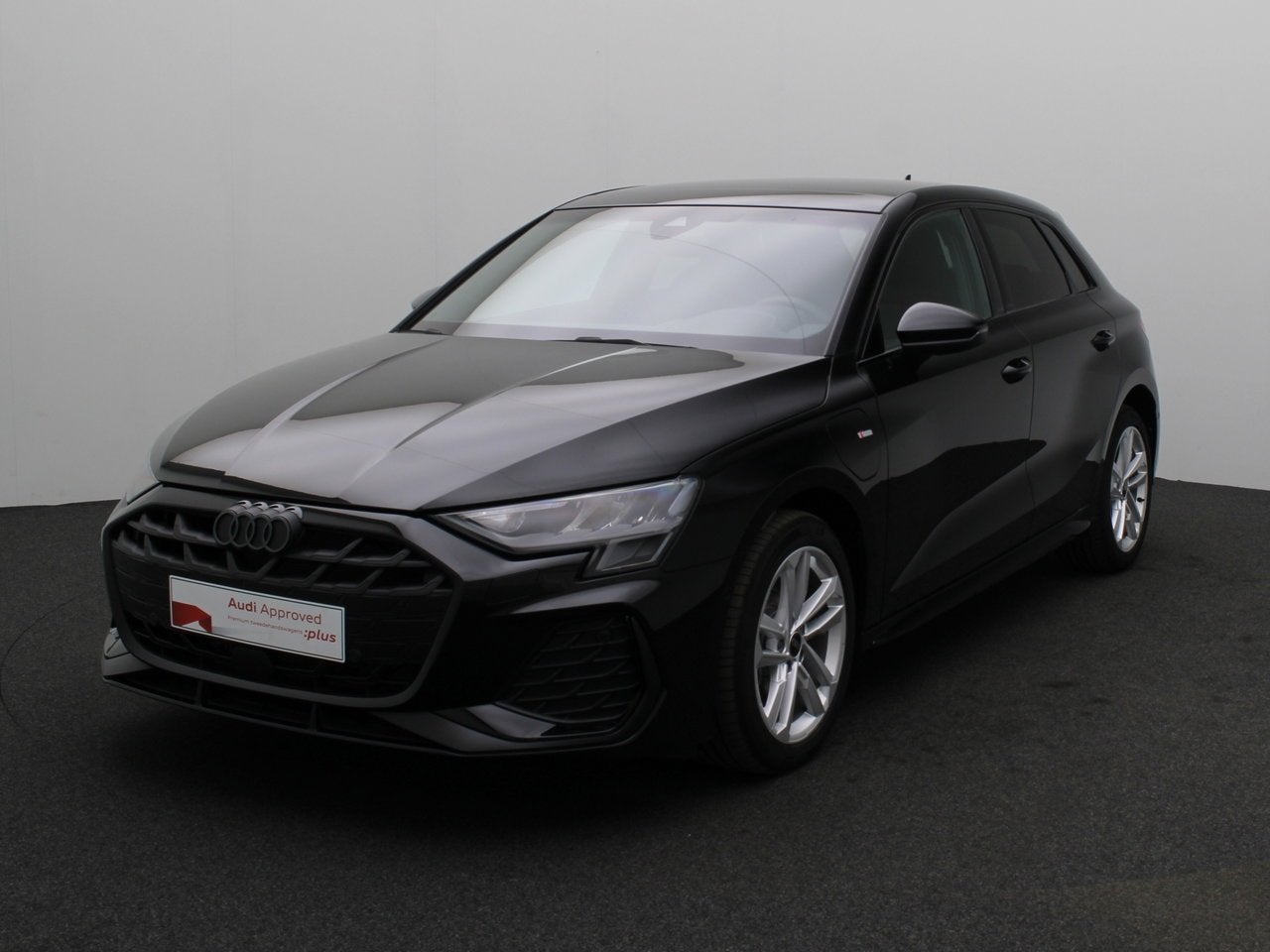 Audi A3 Sportback PHEV Audi A3 Sportback S line 40 TFSI e  1, Auto's, Automaat, https://public.car-pass.be/vhr/d822071b-c34b-4b29-ad62-a7e6026805c4