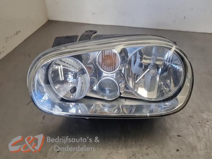 Koplamp links van een Volkswagen Golf, Gebruikt, -, Volkswagen, -