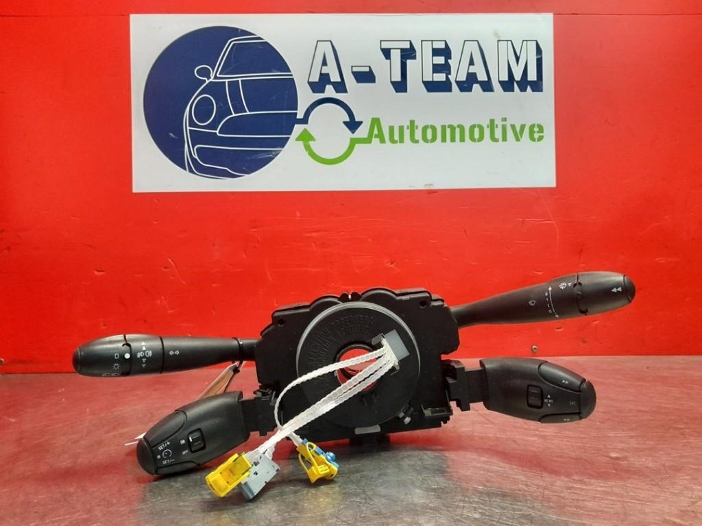 COMBISCHAKELAAR STUUR Peugeot 307 CC (3B) (01-2003/04-2009), Gebruikt, Peugeot