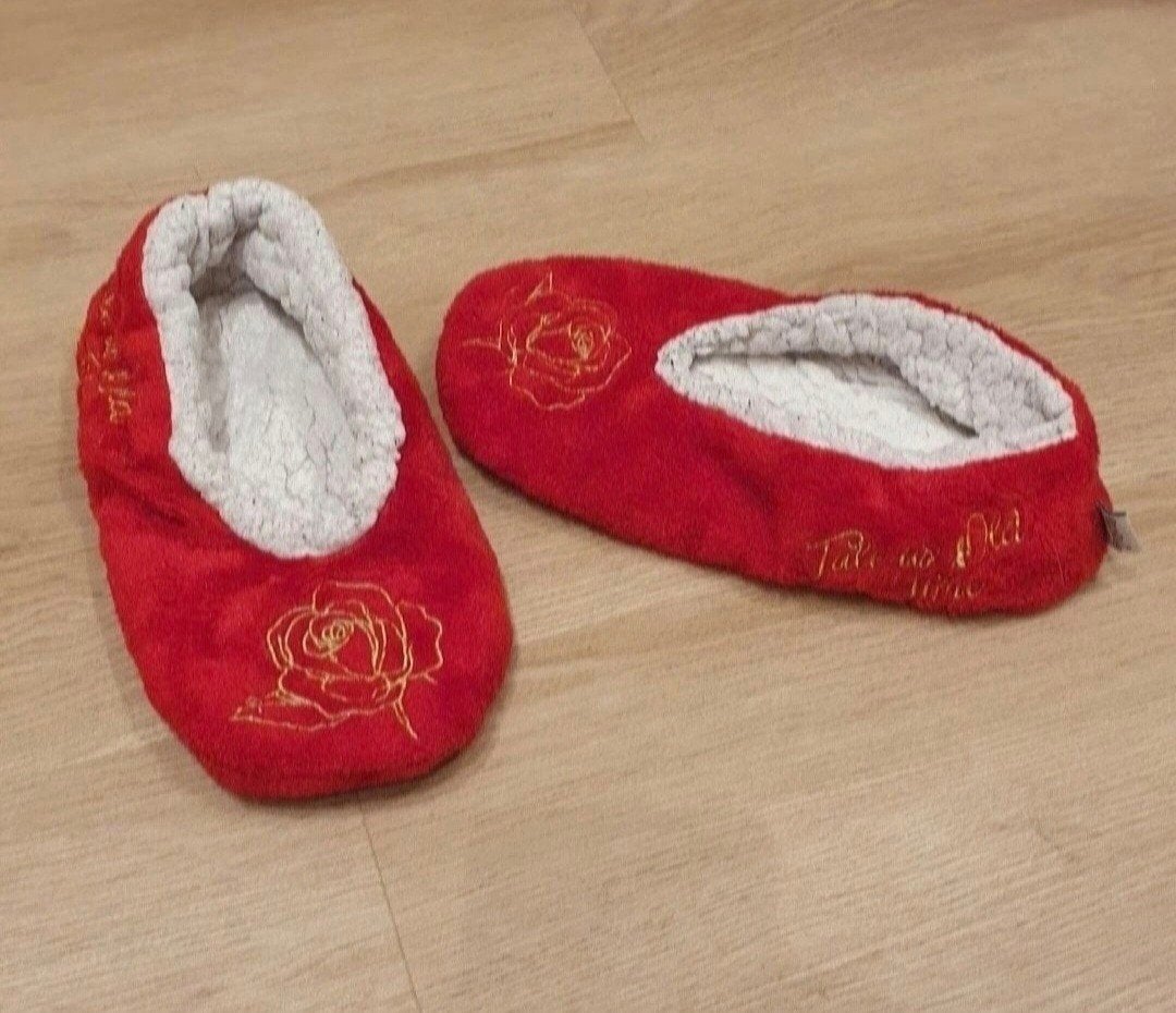 pantoffels Beauty and the Beast maat 38, Disney, Ophalen of Verzenden, Zo goed als nieuw, Pantoffels of Sloffen