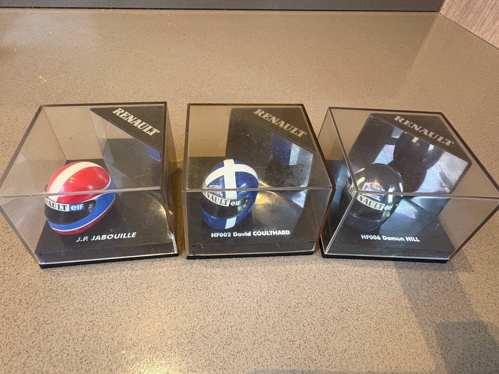 Helmets F1-die cast 1/12th Onyx F1Hill-Jabouille- coulthard, Verzamelen, Automerken, Motoren en Formule 1, Ophalen of Verzenden
