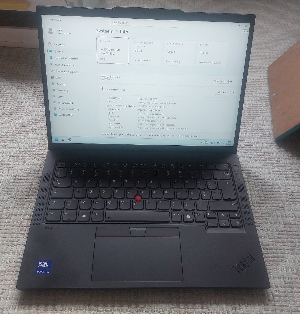 nieuwe 14 inch lenovo T14 core ultra 225u, 16GB DDR5 win11, Ophalen, Lenovo Thinkpad, 256 GB, Zo goed als nieuw