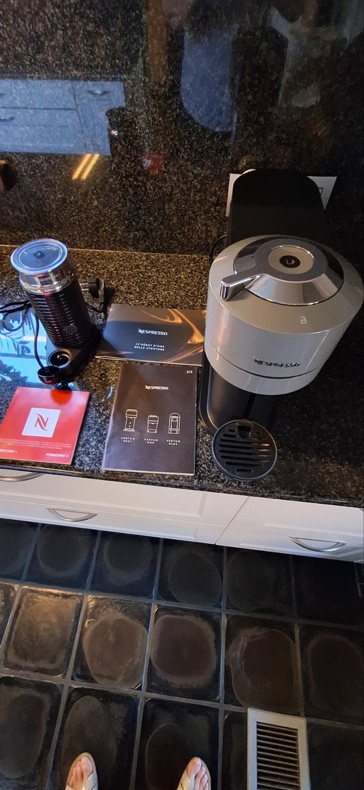 Nespresso koffie machine met melkschuim maker., Ophalen, Gebruikt