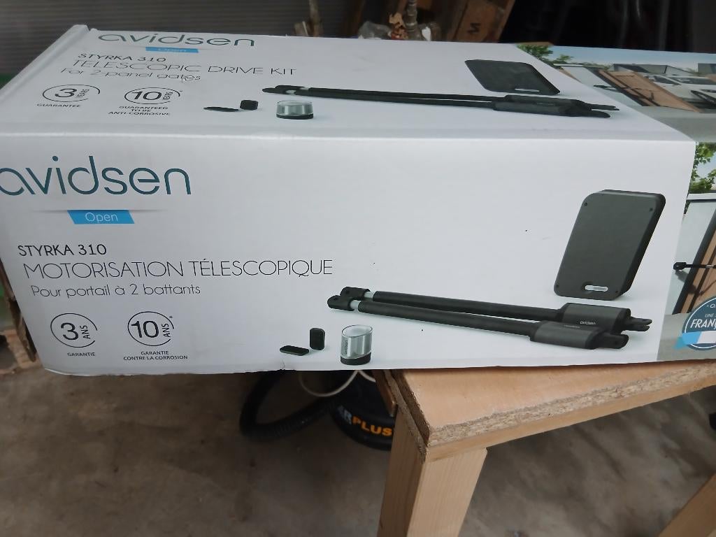 Moteur telescopique pour portail, Enlèvement, Comme neuf, Autres matériaux, Portail battant
