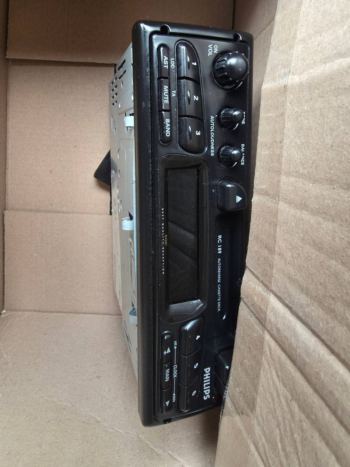 poste radio plus haut parleurs, Ophalen, Gebruikt