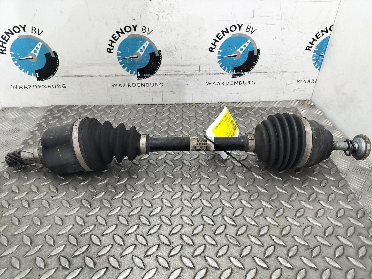 MINI (BMW) MINI F55 1.5 One Pepper  AANDRIJFAS L 2018, Ophalen of Verzenden, Gebruikt, Stiba lid