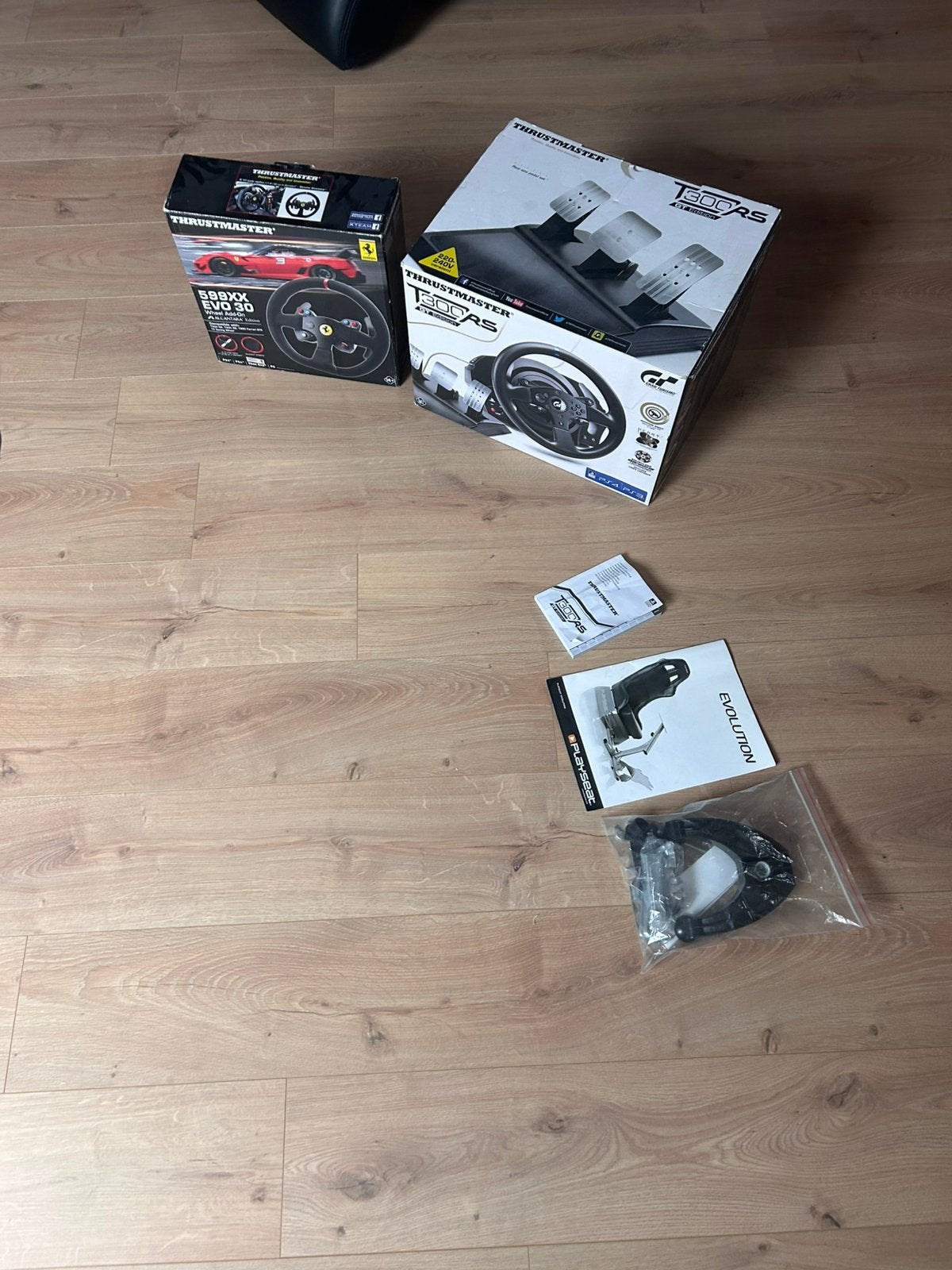 Playseat x t300, Computers en Software, Ophalen, Zo goed als nieuw