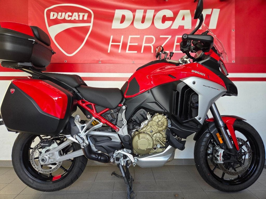 Multistrada V4 S Travel, Motoren, 4 cilinders, Motorrijbewijs A, Meer dan 35 kW, Toermotor