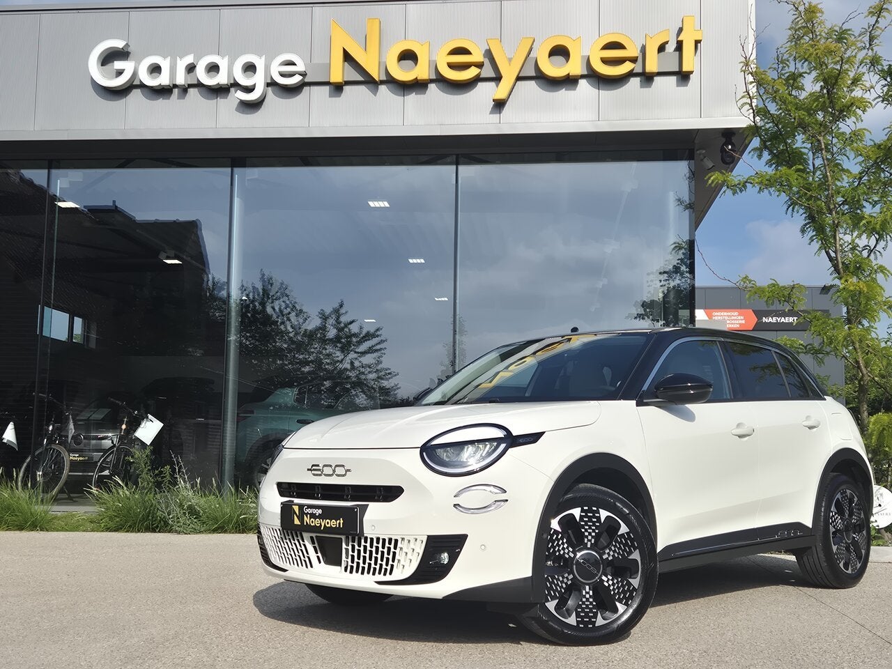 Fiat 600 La Prima - 1.2 Mild Hybrid, Autos, Euro 6, 0 kg, https://public.car-pass.be/vhr/c254ec96-a8d1-4dee-9952-1fb433e9f910