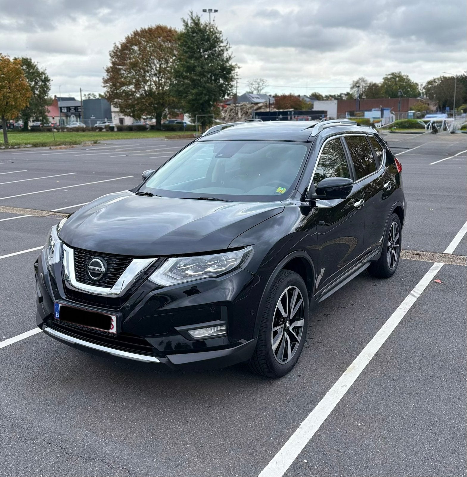 Nissan X-Trail Tekna — Option complète, Autos, Achat, Automatique, Particulier, Verrouillage centralisé sans clé
