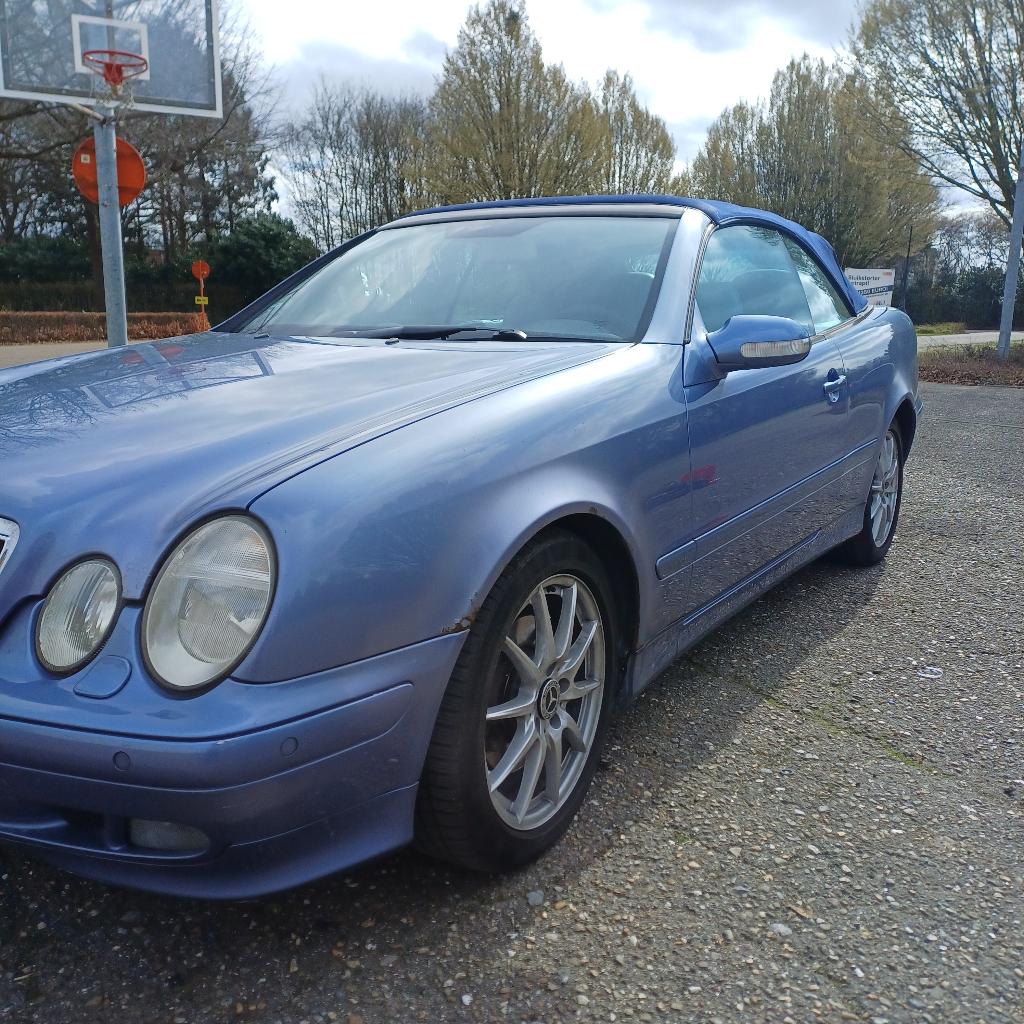 Mercedes clk 230 Avantgarde Cabriolet 2000, Cruise Control, Cabriolet, Boîte manuelle, 2 portes