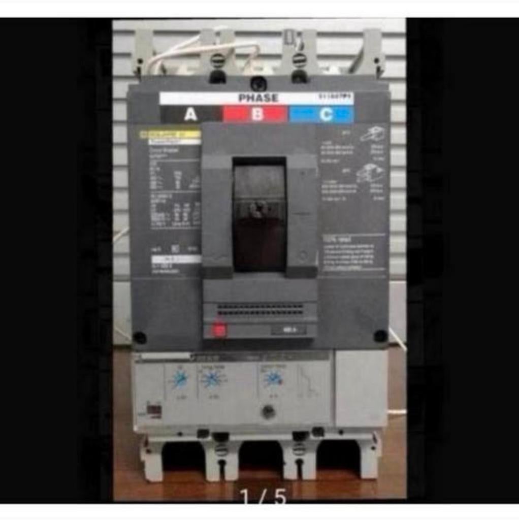 Disjoncteur carré DC Powerpact 400amp armoire de tripolaire, Hobby & Loisirs créatifs, Composants électroniques, Enlèvement ou Envoi