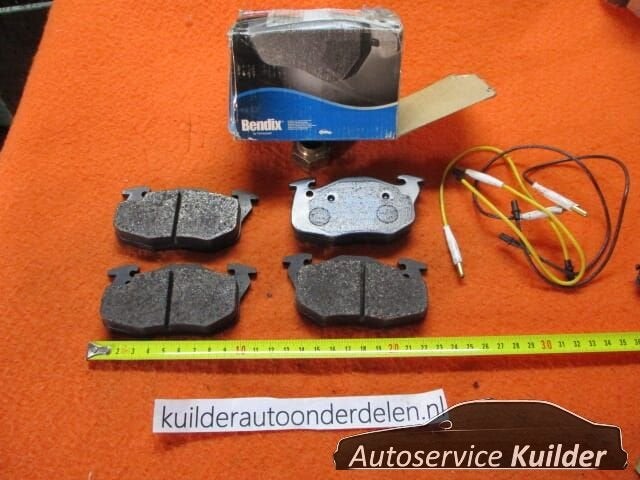Remblokken voorzijde Citroen AX C15 ZX Peugeot 306 Bendix BP, Neuf, Citroën, -, -