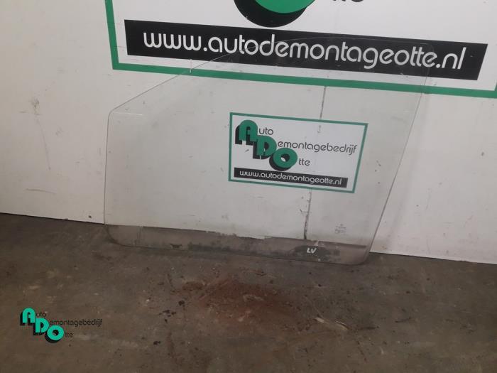 Vitre portière 2portes gauche d'un Mercedes Vito (Vito 03-), 3 mois de garantie, Utilisé, -, -