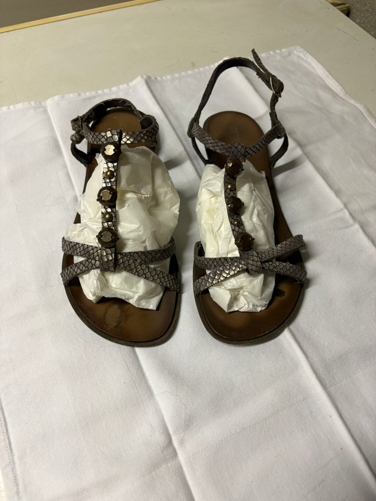 Sandalen dames, Sensunique, mt 40, zeer goede staat, Enlèvement ou Envoi, Comme neuf, Brun, Sandales et Mûles