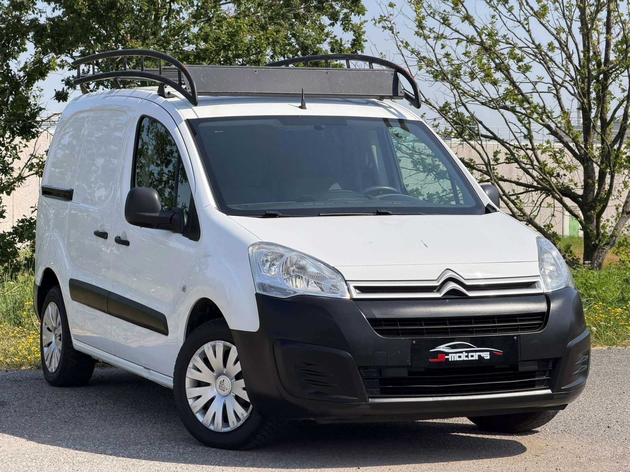 Citroën Berlingo 1.6 HDi * GAL DE TOIT * PRIX TVAC, Autos, https://public.car-pass.be/vhr/279264ac-749b-425c-a6ad-2a58cedf41df